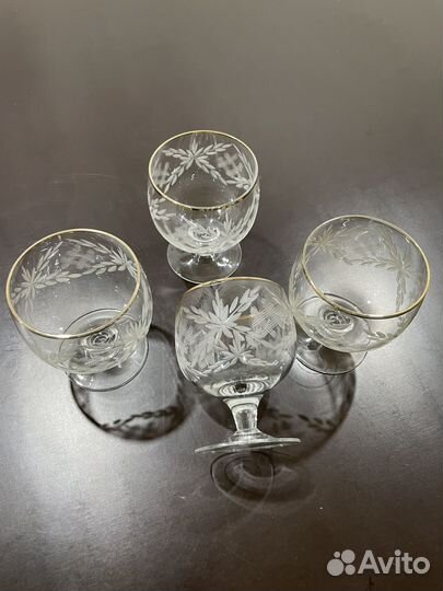 Хрустальные бокалы для коньяка