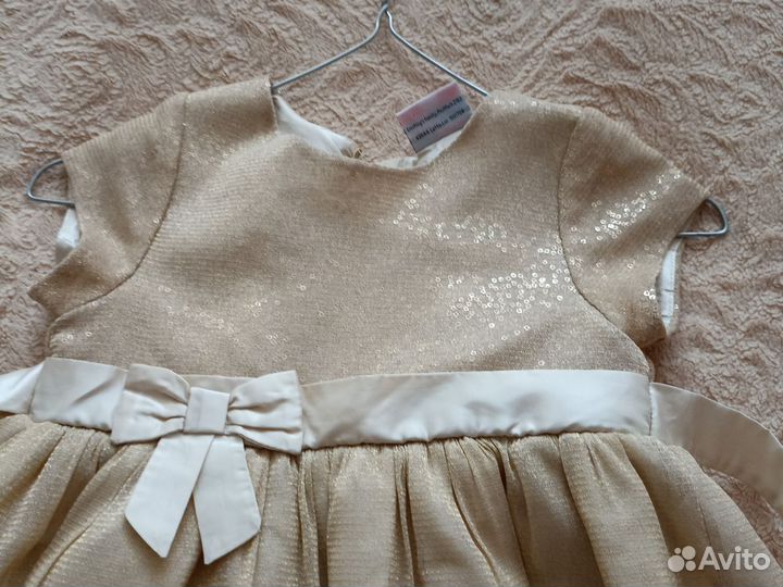 Платье нарядное для девочки 116