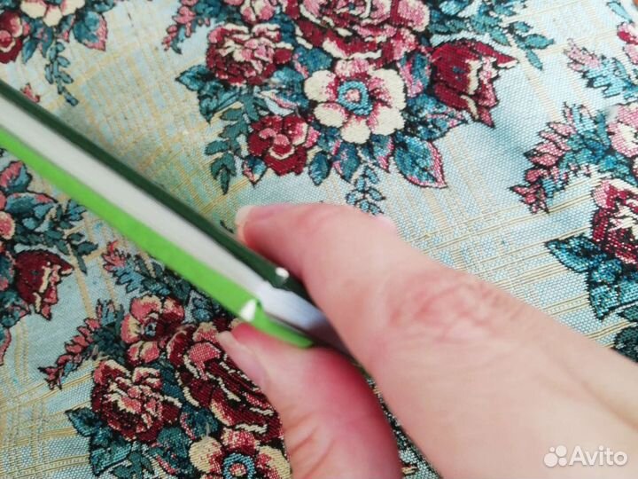 Книга 300 эксклюзивных узоров для вышивания