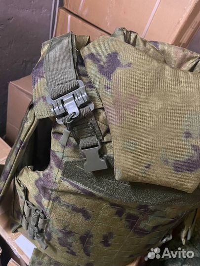 Штурмовой бронежилет в сборе