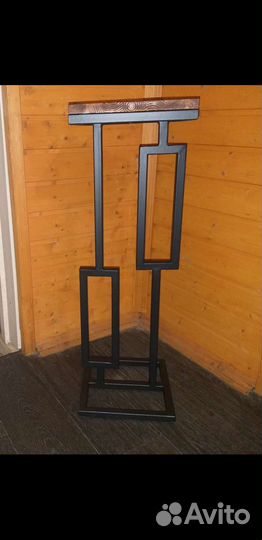 Подставка для цветов