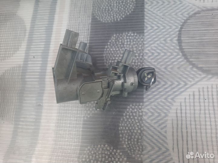 Замок зажигания митсубиси лансер 9