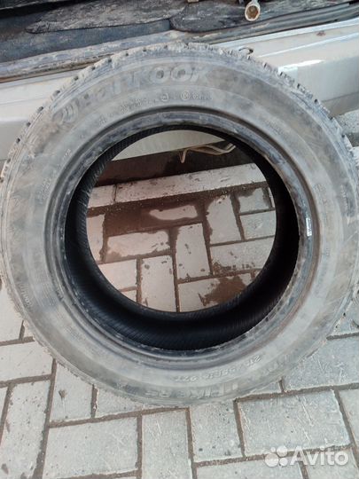 Dunlop SP Winter Ice 02 215/55 R16