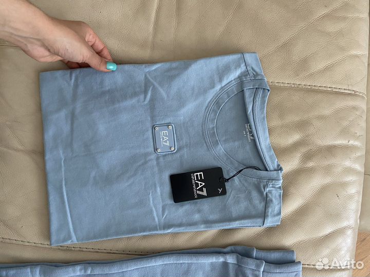 Спортивный костюм ea7 armani оригинал