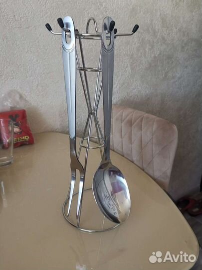 Подставка под кухонные приборы