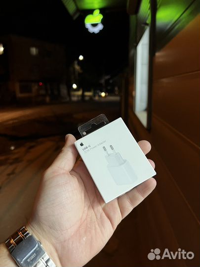 Оригинальный адаптер Apple Type-c 20w