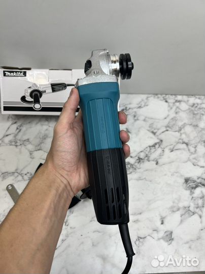 Ушм болгарка Makita 125