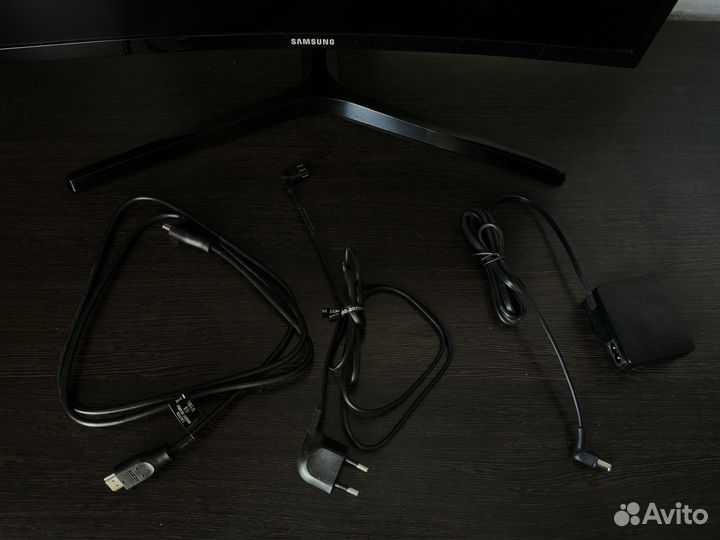 Монитор Samsung