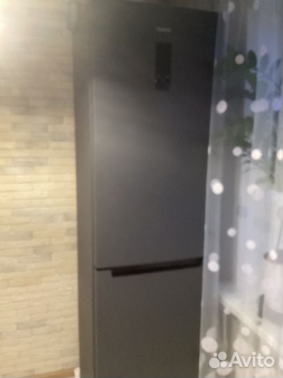 Холодильник бирюса