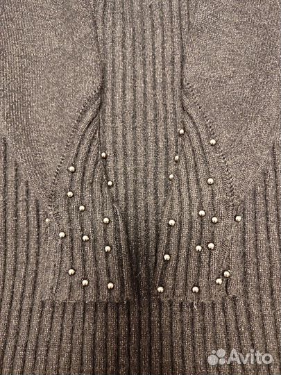 Свитер женский