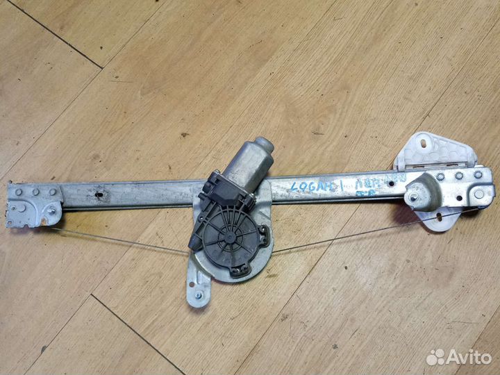 Стеклопод. перед. левый Рено логан 1