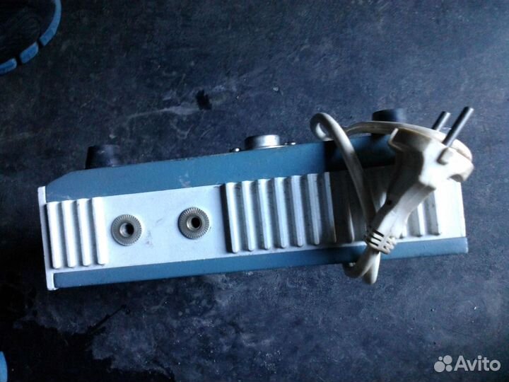 Стабилизированный выпрямитель тока 12в