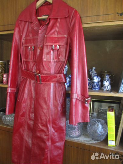 Кожаный плащ