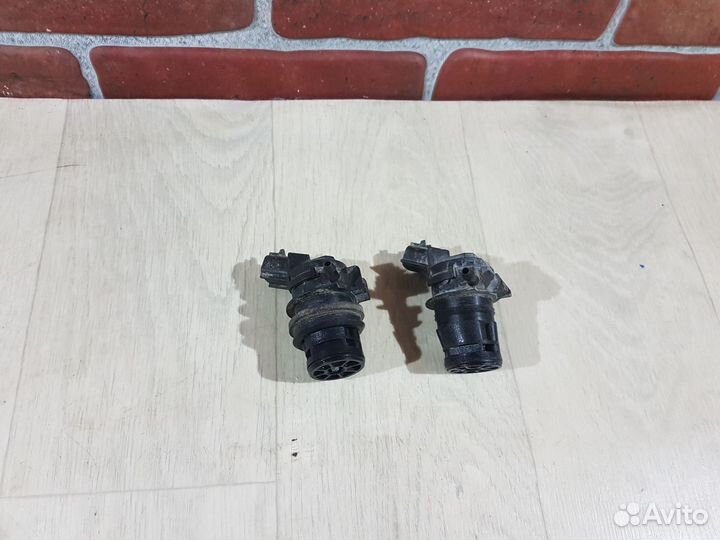 Моторчик бачка омывателя mazda 3 bk 2004