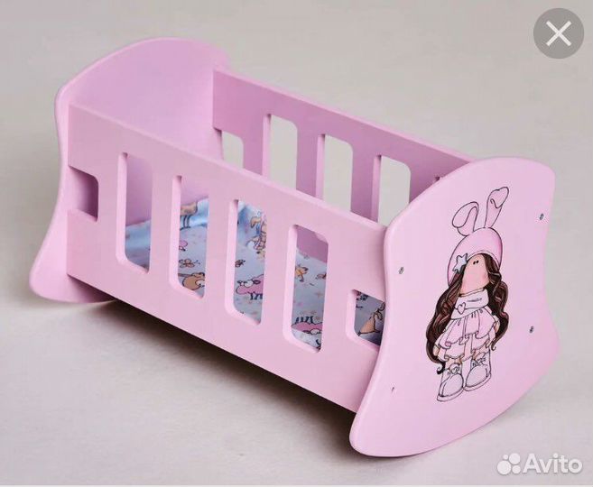 Новая кроватка для кукол