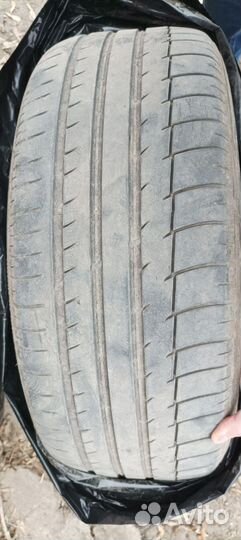 Pirelli Cinturato P7 215/50 R17