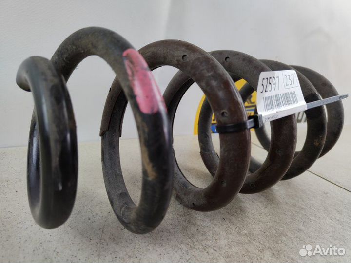 Пружина задняя Lexus Nx300 AYZ15 2.5 2AR-FXE 2021