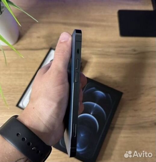 iPhone 12 Pro, 128 ГБ