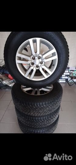 Колеса r17 Nokian Hakkapeliitta 8 SUV 245/65