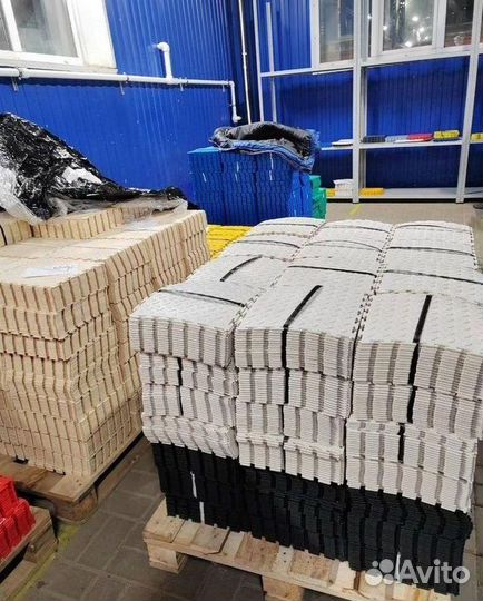 Модульная пвх плитка в автосервис / сто