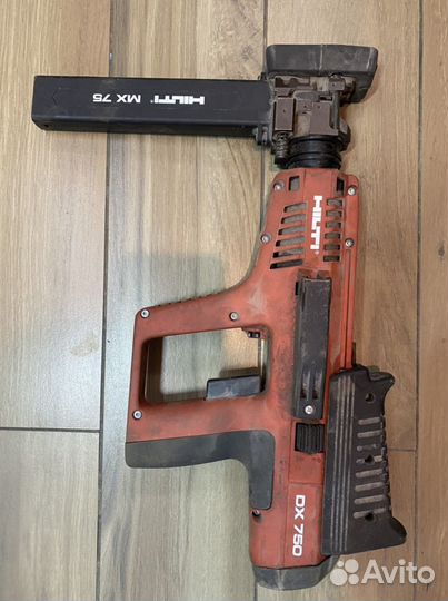 Монтажный пистолет Hilti dx 750