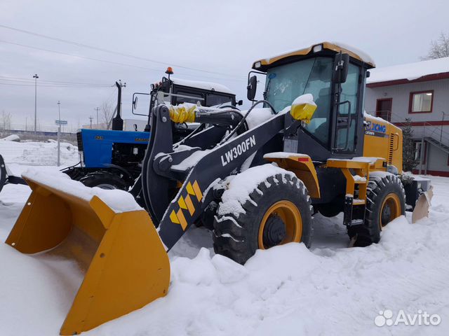 Фронтальный погрузчик XCMG LW300FN, 2022