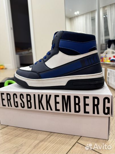 Кроссовки мужские bikkembergs