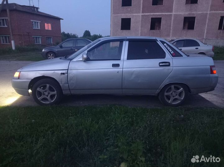 ВАЗ 2110 1.6 МТ, 2001, 250 000 км