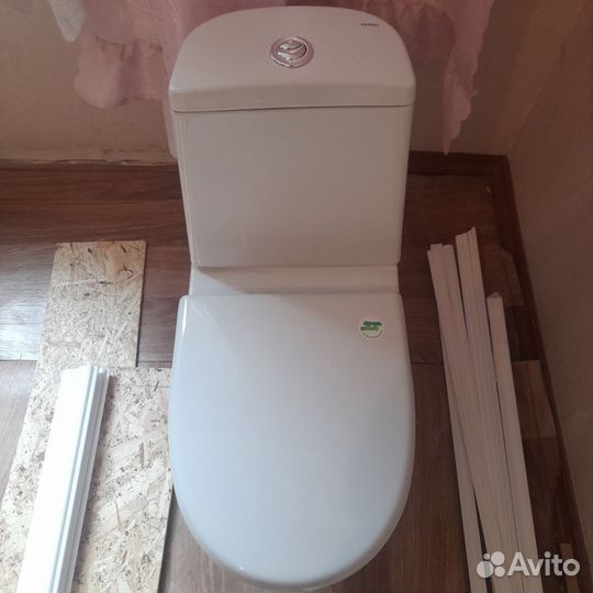 Унитаз новый