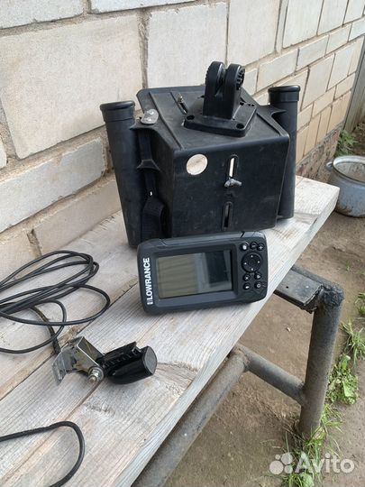 Эхолот Lowrance hook2 4X
