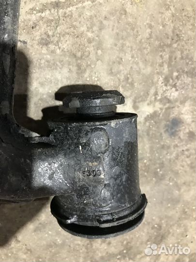 Рычаг передний нижний Mercedes Benz W140 S-Class