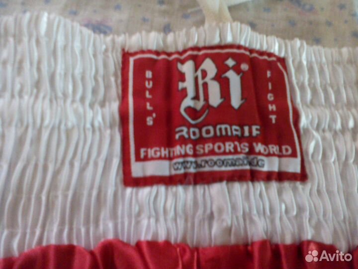 Боксерские шорты - 2, майка -1 everlast S