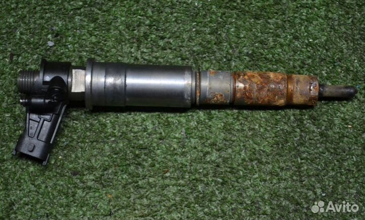 Форсунка дизельная Renault M9R 2.0 dCI 0445115007