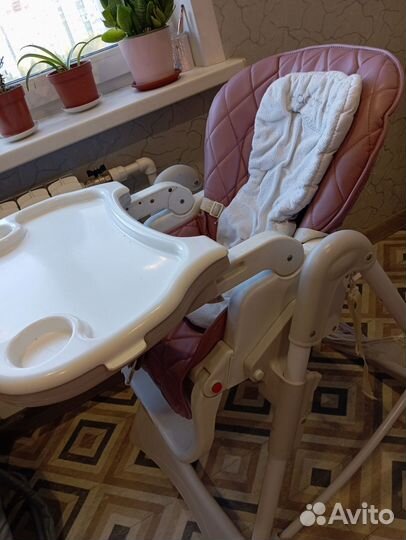 Стульчик для кормления happy baby