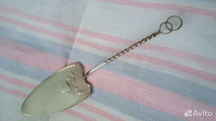 Винтаж. Лопатка для торта серебро