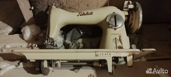 Швейная машина tikka