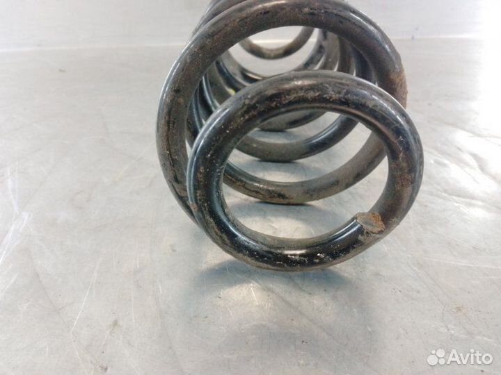 Пружина задняя Volkswagen Tiguan 2007-2011 2.0