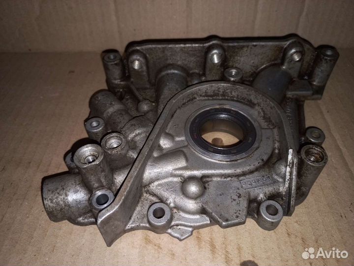 Масляный насос Форд Фокус 3 1,6 Ford Focus 3