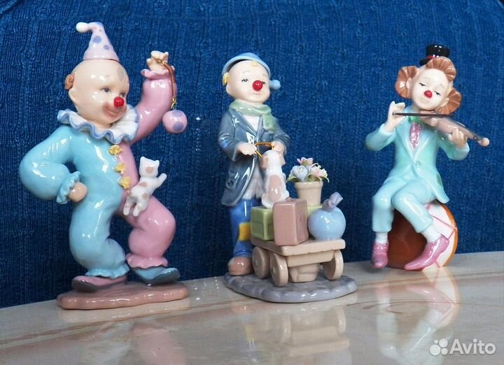 Фарфоровые фигурки (клоуны + Пьеро)