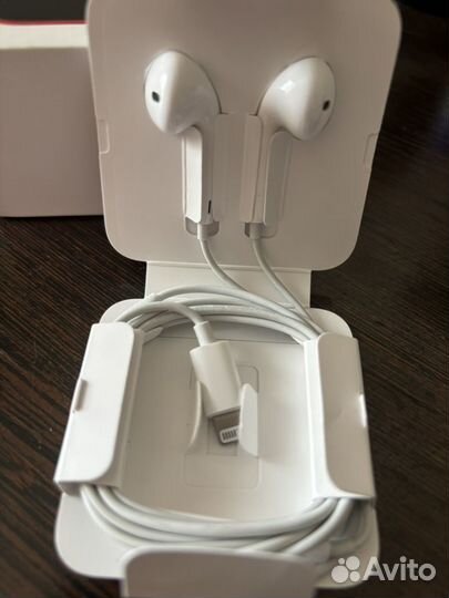 Наушники earpods для iPhone