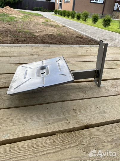 Кронштейн для телевизора