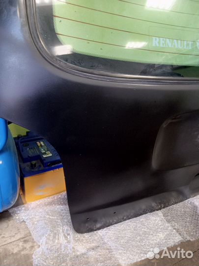 Дверь задняя Рено Сценик