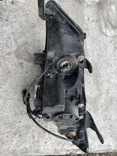 Фара передняя правая mitsubishi outlander cw6w