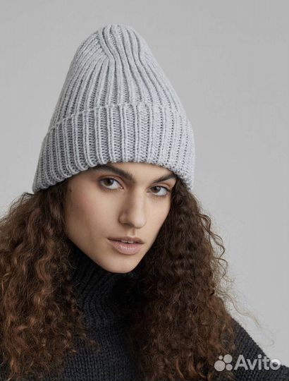 Шапка-бини крупной вязки aim clo