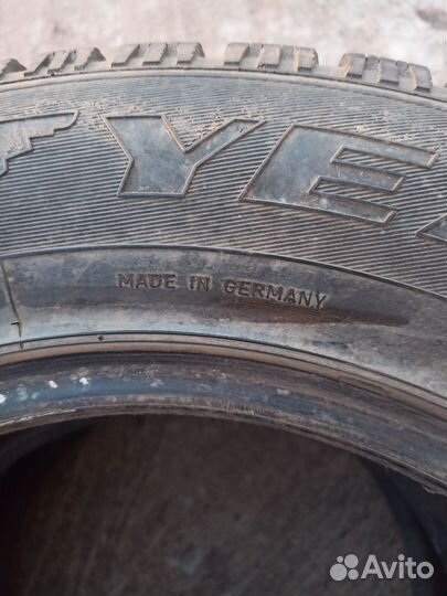 Goodyear Grand Prix S 235/65 R17