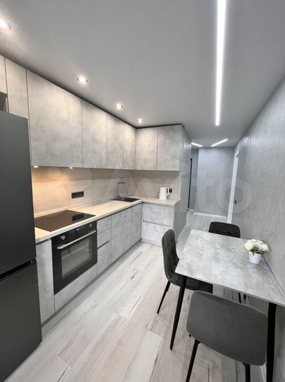 2-к. квартира, 51 м², 3/9 эт.