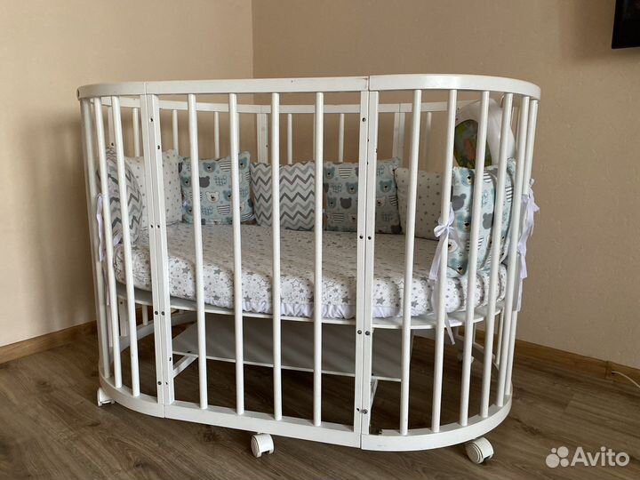 Кроватка детская