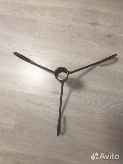 Подставка для елки