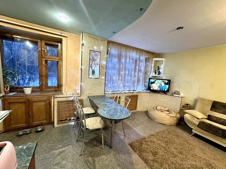 3-к. квартира, 57,3 м², 2/5 эт.