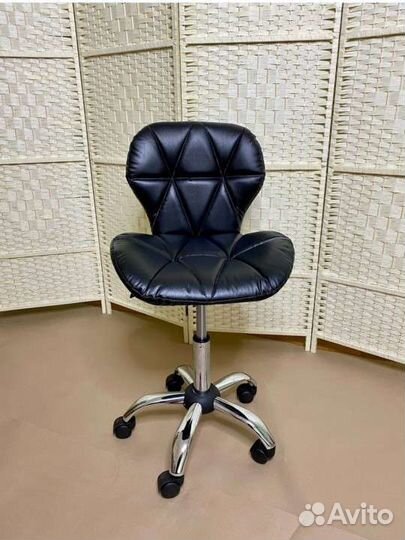 Кресло-ракушка для мастера